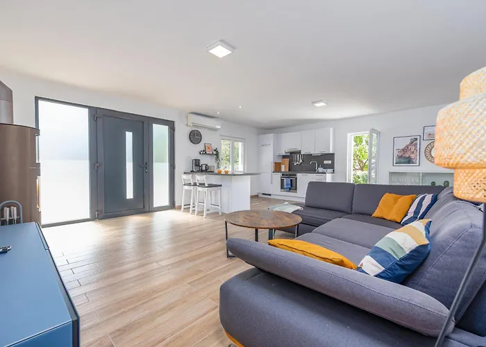 Bungalow-vir-zitna Vir